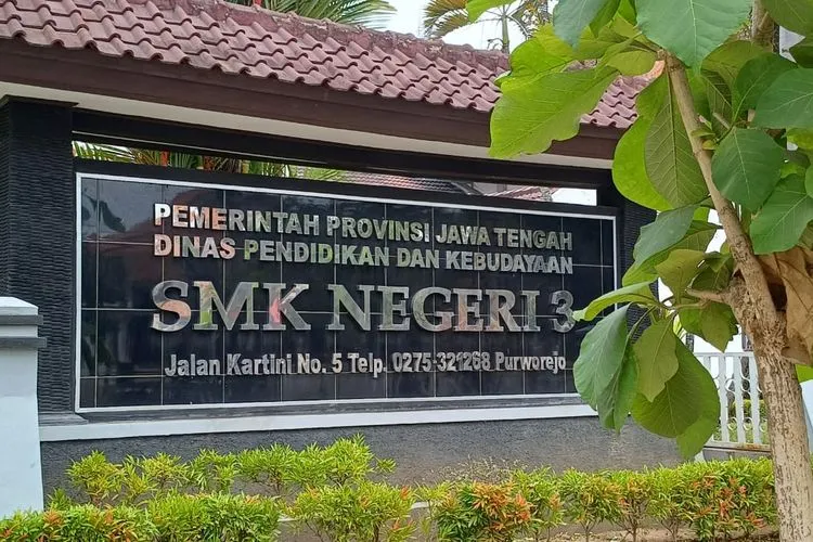 Cover Ilustrasi: Profil Lengkap SMK Negeri 3 Purworejo – Sekolah Pusat Keunggulan di Kabupaten Purworejo